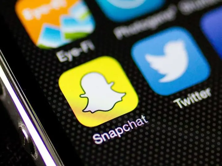 Cómo verificar si alguien dejó tu historia privada en SnapChat