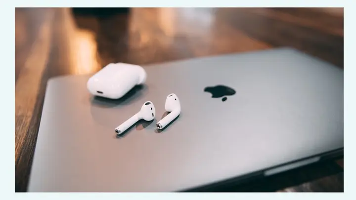 Cómo conectar AirPods a una MacBook