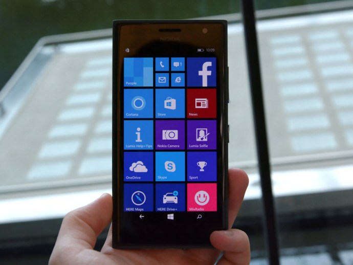 Nokia Lumia 735/730 Dual SIM: primer vistazo